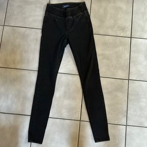 Old Navy Black Jeggings